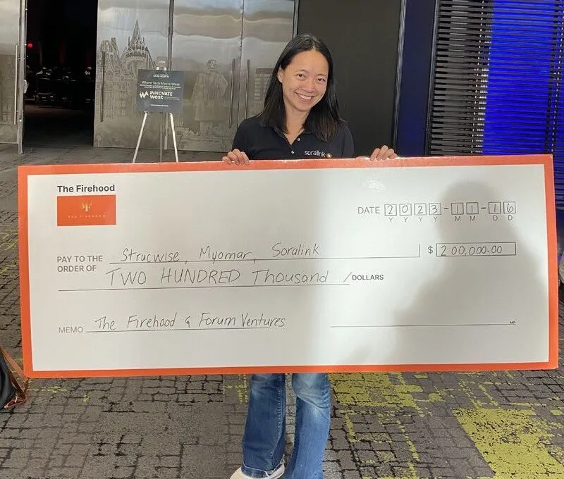 Victoire au pitch The Firehood SAAS NORTH